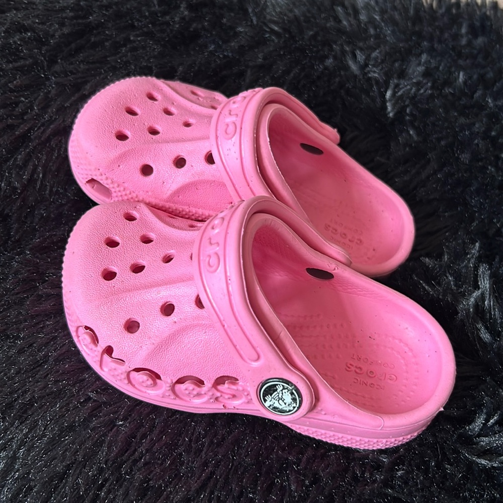 CROCS  Pink Lemonade Slides Sandals Toddler Shoes size C 7